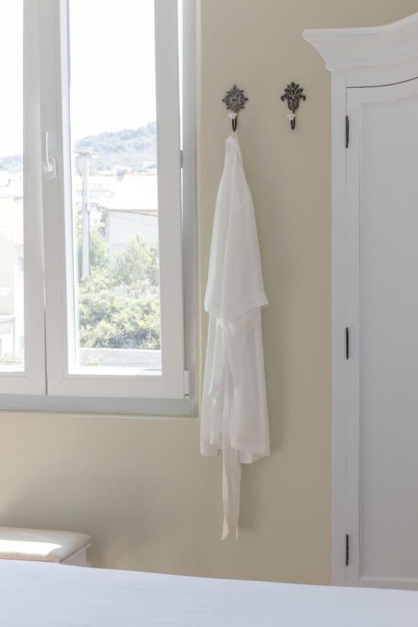 Bed&Breakfast Murterski Dvori מראה חיצוני תמונה